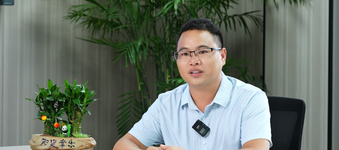勞動π·精益現場第五期劉小勇：扎根生產十二載，懷揣匠心爭一流→.docx