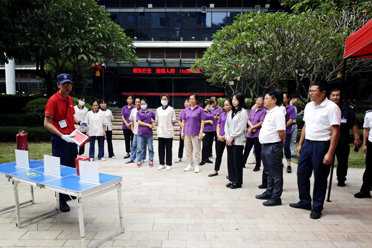 广州应急安全体验馆移动宣教车开进itc保伦股份，沉浸式学习安全知识.docx