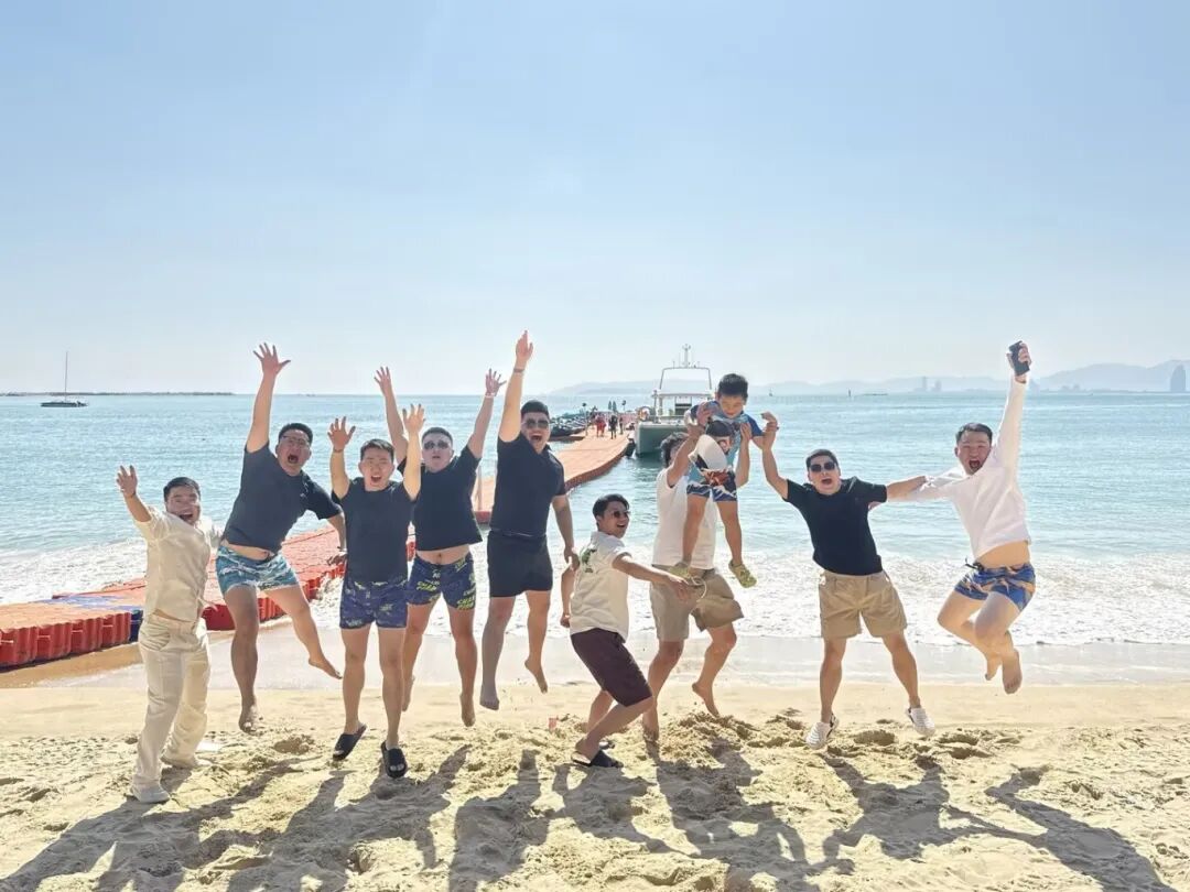 itc营销团队团建看山河远阔，把海风、烟火与欢笑装进行囊→.docx